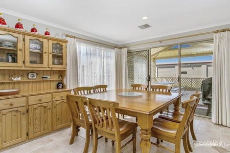 Property photo of 7 Augusta Close Cranbourne VIC 3977