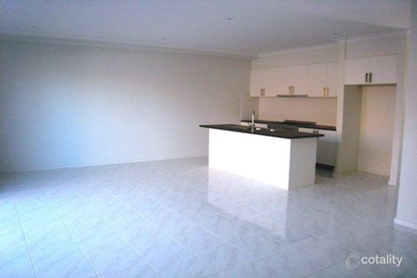 Property photo of 37 Brunswick Crescent Craigieburn VIC 3064