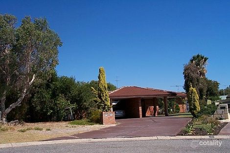 4 Columbia Cl, Halls Head, WA 6210