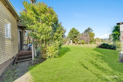 Property photo of 2 Longwarry Road Drouin VIC 3818