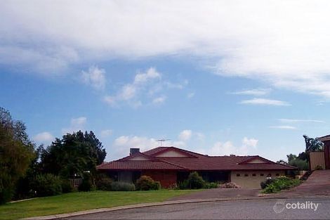 24 Lakeview Pl, Bibra Lake, WA 6163