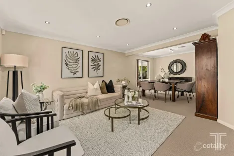 Property photo of 4 Kauri Street Carindale QLD 4152