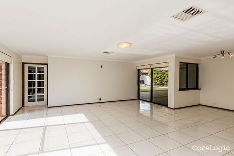 Property photo of 4 Barrallier Way Padbury WA 6025