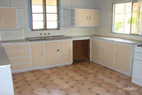 Property photo of 308 Kent Street Depot Hill QLD 4700