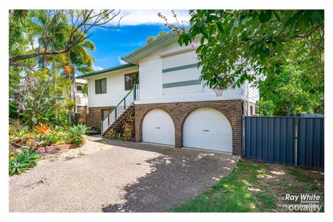 Property photo of 296 Bloxsom Street Koongal QLD 4701