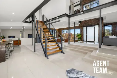 Property photo of 2 Menzel Crescent Dunlop ACT 2615