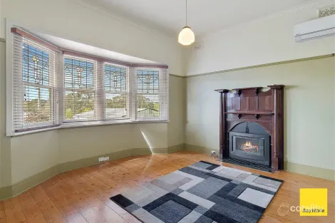 Property photo of 98 Mackenzie Street West Golden Square VIC 3555