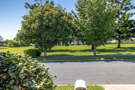 Property photo of 5 Brolga Crescent Harristown QLD 4350