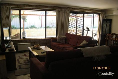 Property photo of 6 Toona Gardens Edgewater WA 6027