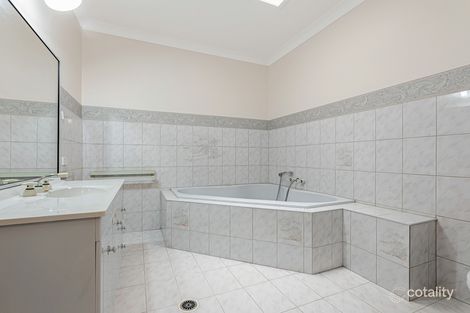 Property photo of 4 Ungowa Avenue Pialba QLD 4655