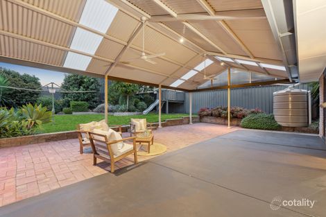 6 Atkins Cres, Morphett Vale, SA 5162