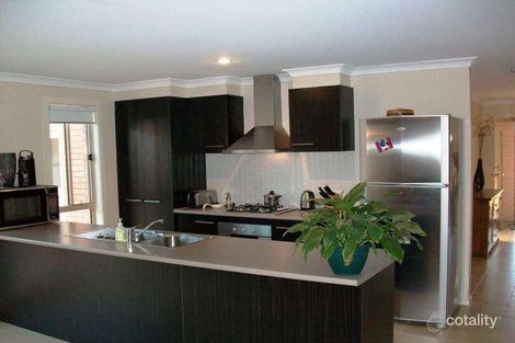 Property photo of 14 Scales Lane Burnside Heights VIC 3023