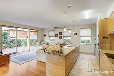 Property photo of 28 Serpentine Street Mont Albert VIC 3127