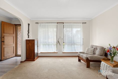 Property photo of 14 Zoran Court Woodcroft SA 5162