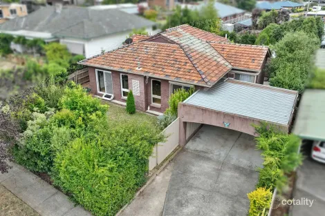 19 Blackmore Ave, Leongatha, VIC 3953