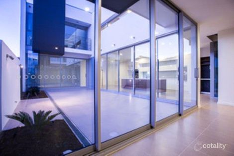 Property photo of 14 Charles Francis Lane Kingston ACT 2604