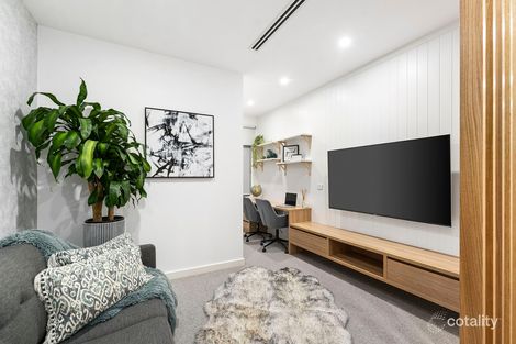 Property photo of 10 Palmaston Drive Greenvale VIC 3059