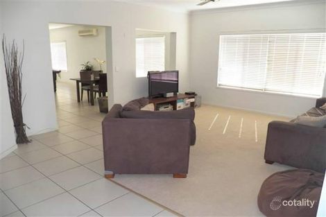 Property photo of 46 Skyline Drive Kirkwood QLD 4680
