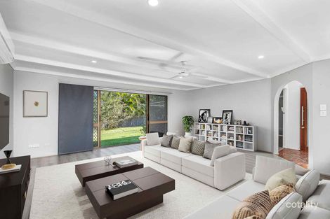 Property photo of 35 Van Dieman Crescent Springwood QLD 4127