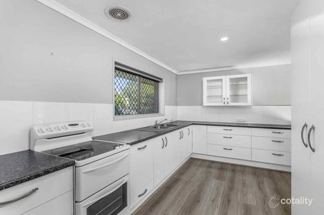 Property photo of 35 Van Dieman Crescent Springwood QLD 4127