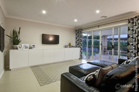 Property photo of 20 Marylands Way Bourkelands NSW 2650