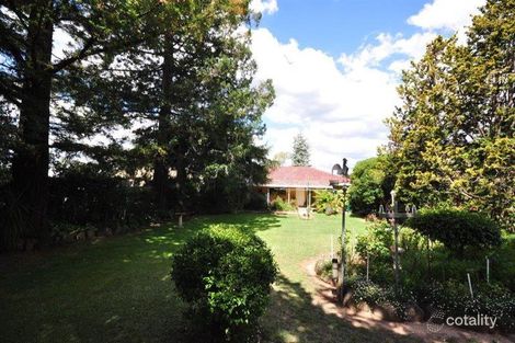Property photo of 36 Lawson Crescent Orange NSW 2800