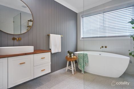 Property photo of 8 Tarawara Street Bomaderry NSW 2541