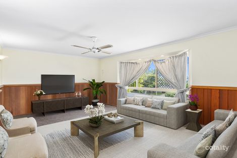 13 Convery Cres, Highland Park, QLD 4211