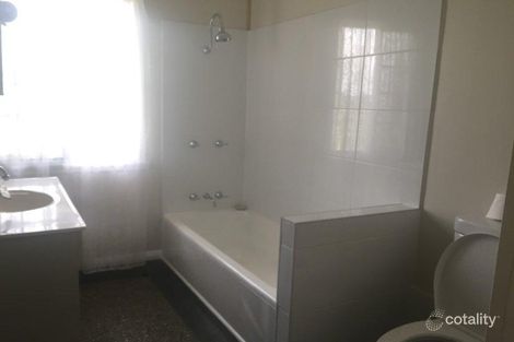 Property photo of 2 Dan Road Hatton Vale QLD 4341