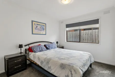 Property photo of 16 Third Avenue Rosebud VIC 3939