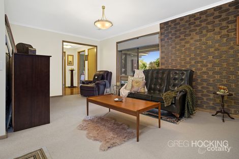 Property photo of 14 Markey Court Altona Meadows VIC 3028