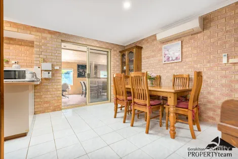 Property photo of 4 Wilton Close Mount Tarcoola WA 6530
