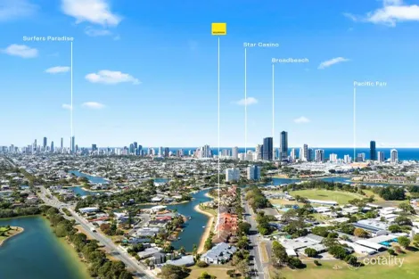 Property photo of 1/4 Dunlop Court Mermaid Waters QLD 4218