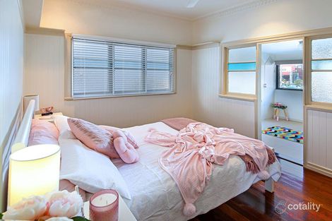 Property photo of 21 Regent Street Caloundra QLD 4551