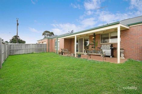 Property photo of 1 Greenleaf Drive Lara VIC 3212