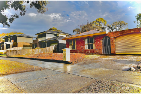 Property photo of 86 Mill Park Drive Mill Park VIC 3082