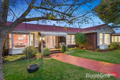 34 Brentwood Dr, Glen Waverley, VIC 3150