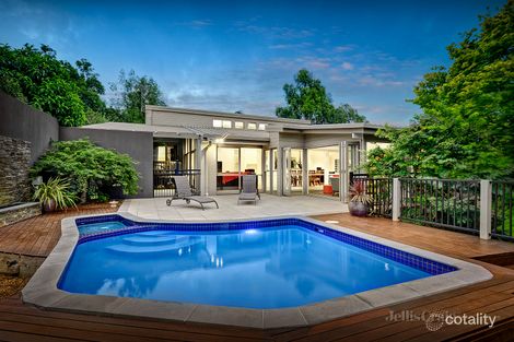 28 Jacobena Pl, Templestowe, VIC 3106