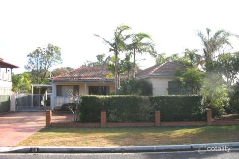 18 Clare Cres, Berkeley Vale, NSW 2261