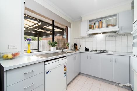 Property photo of 13 Flying Star Walk Skye VIC 3977