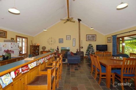 Property photo of 5 Maple Court Oakbank SA 5243