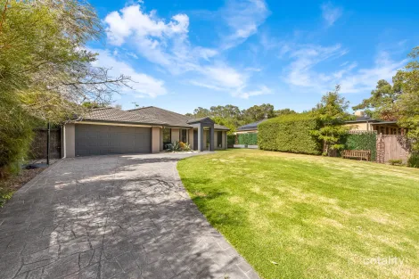Property photo of 29 Flame Robin Drive Langwarrin VIC 3910