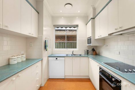 Property photo of 10 Grammar Street Strathmore VIC 3041
