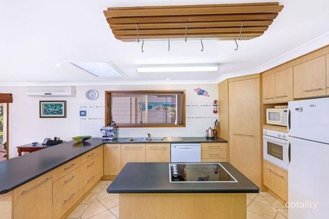Property photo of 30 Homebush Drive Robina QLD 4226