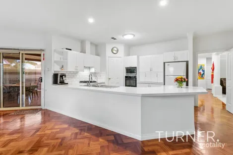 Property photo of 2 Carlisle Court Hallett Cove SA 5158