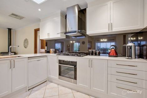 Property photo of 3 Lorraine Court Morphett Vale SA 5162