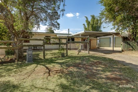 1 Robsart St, North Toowoomba, QLD 4350