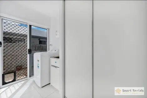 Property photo of 20 Barklya Street Mount Low QLD 4818