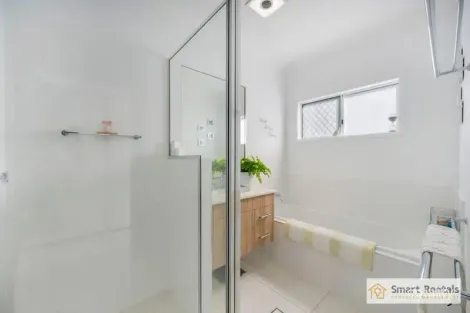 Property photo of 20 Barklya Street Mount Low QLD 4818