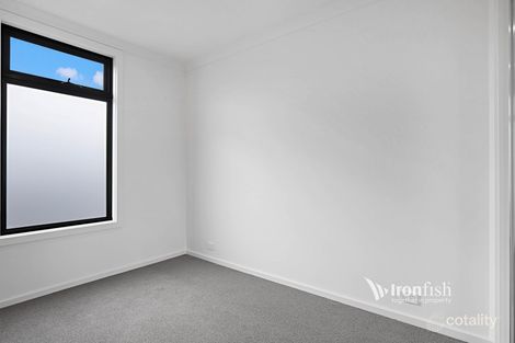 Property photo of 19 Holzer Crescent Braybrook VIC 3019